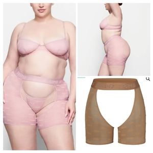 SKIMS AFTER HOURS OPEN SHORT | OCHRE/ LIMITED EDITION/S/ NWT